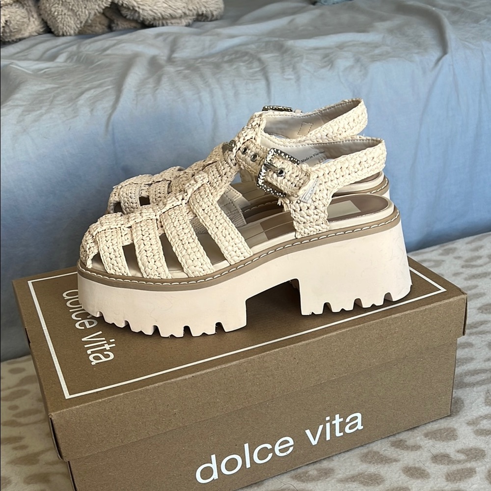 Dolce Vita Cream Chunky Platform Sandals